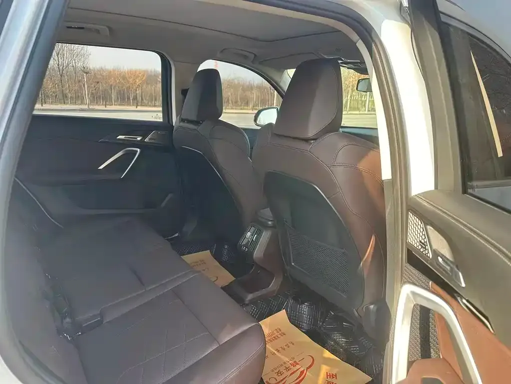 BMW X1 2024 из CN, фото 3