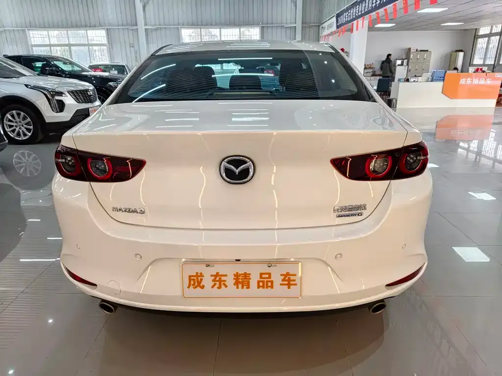 Mazda 3 Axela 2021 из CN, фото 2