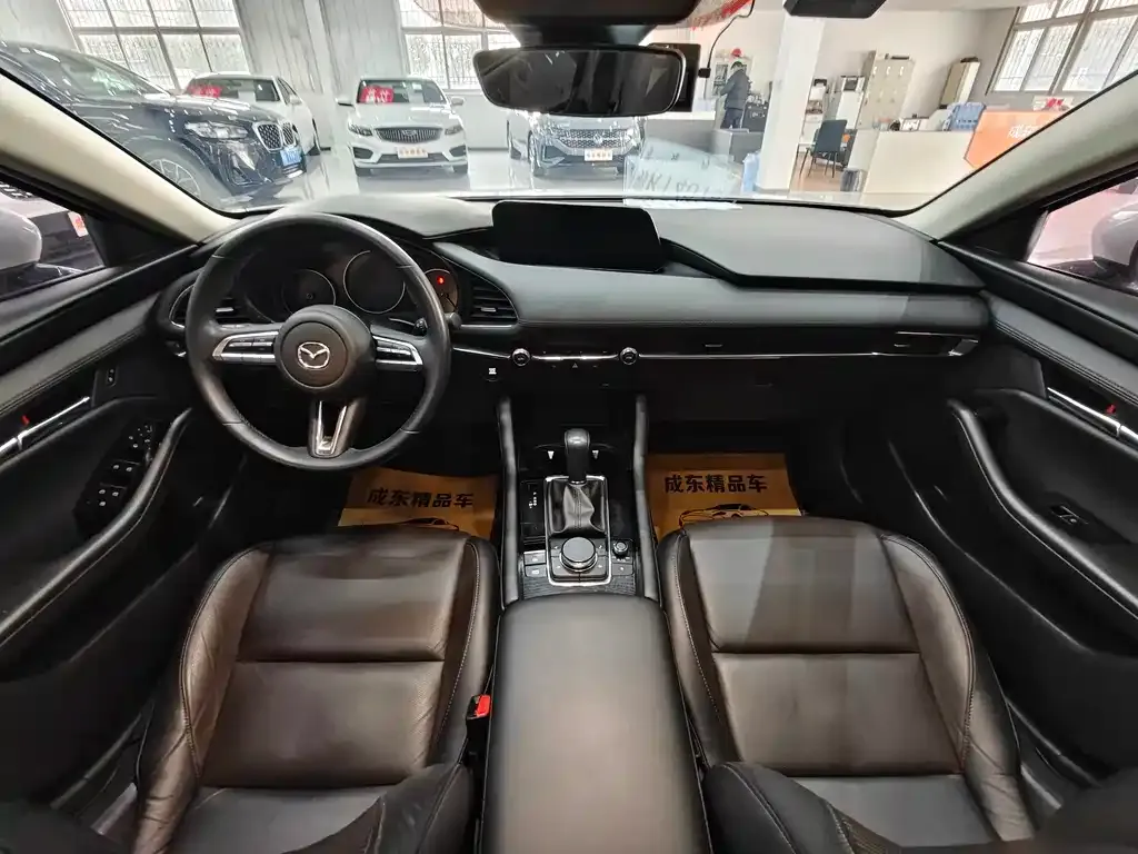Mazda 3 Axela 2021 из CN, фото 3