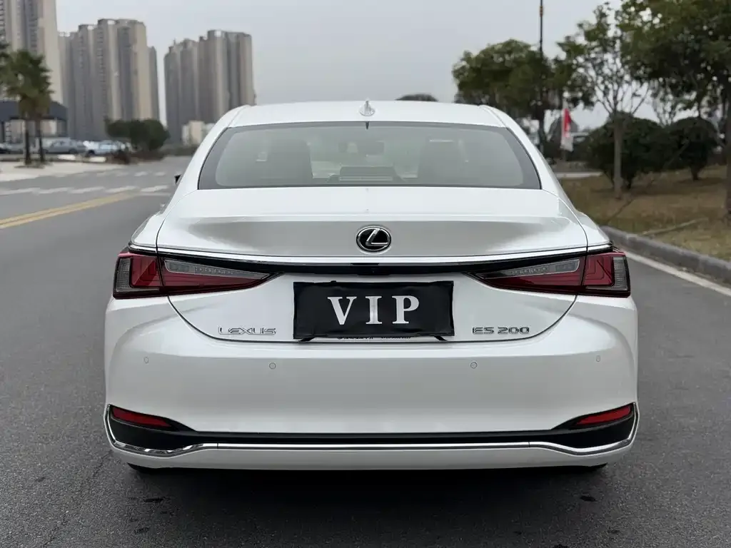 Lexus ES 2024 из CN, фото 2