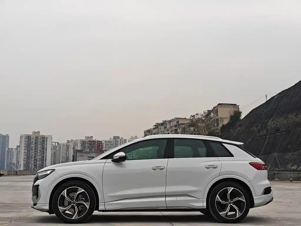 Audi Q4 e-tron 2025 из CN, фото 8