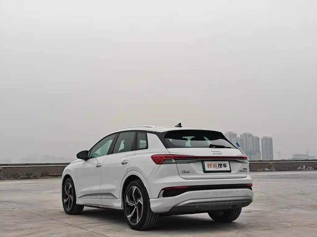 Audi Q4 e-tron 2025 из CN, фото 2