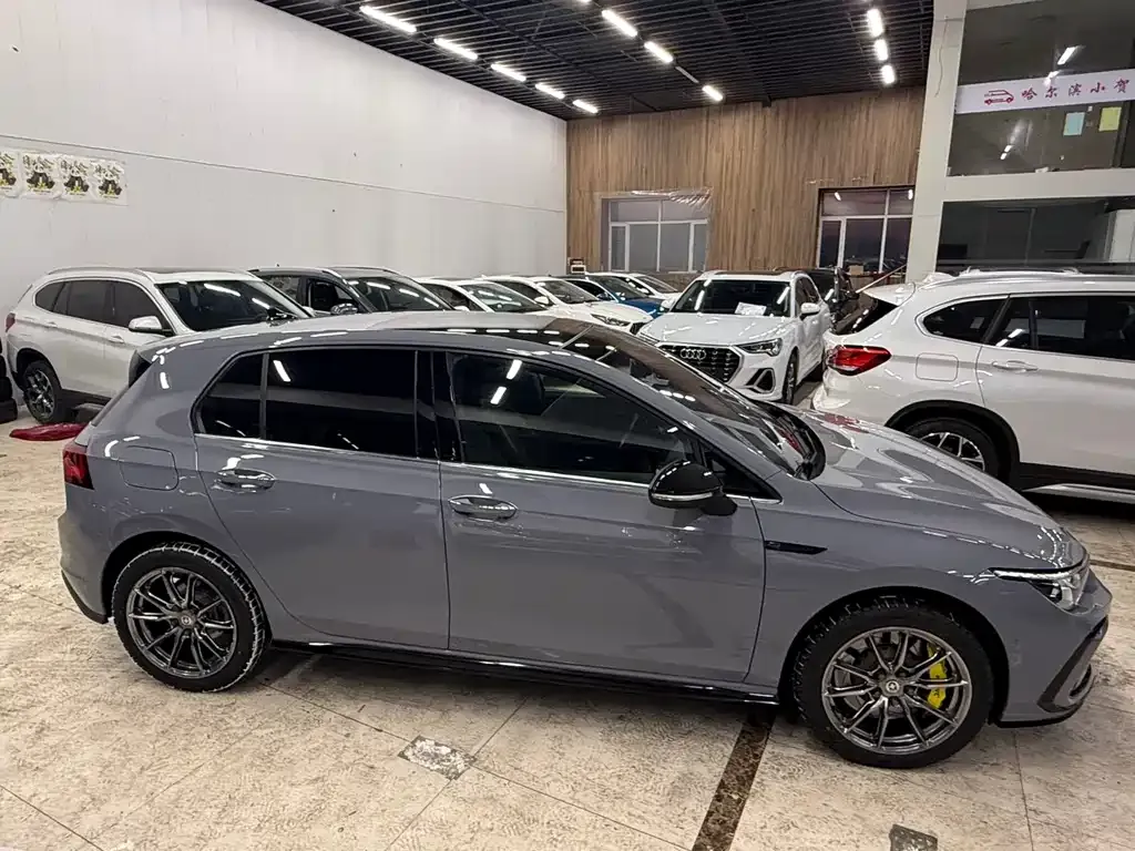 Volkswagen Golf 2022 из CN, фото 6