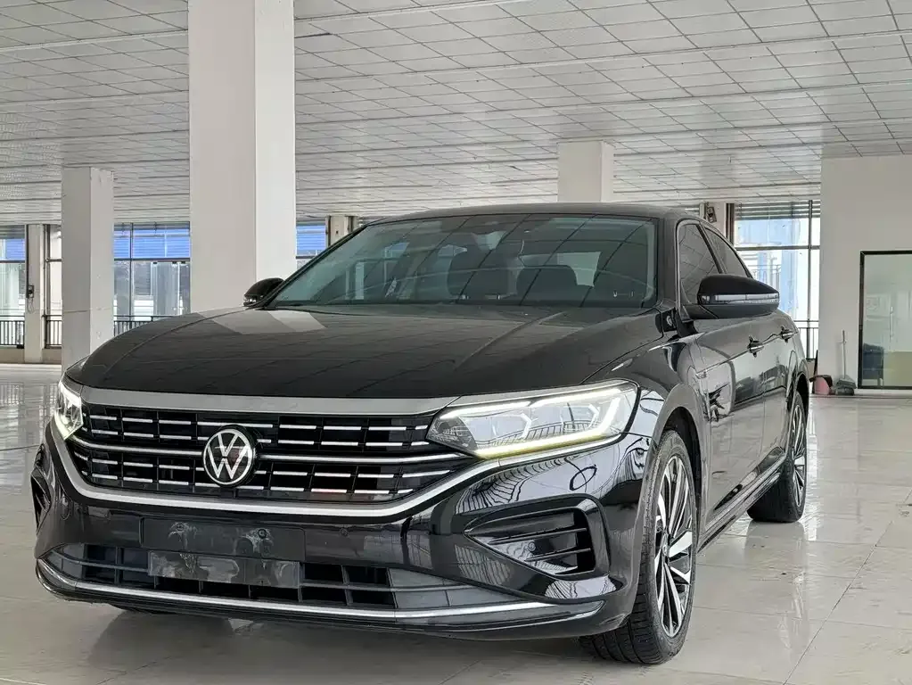 Volkswagen Passat 2021 из CN, фото 1