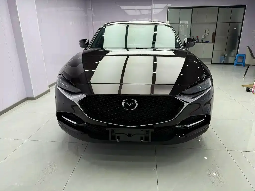 Mazda CX-4 2023 из CN, фото 2