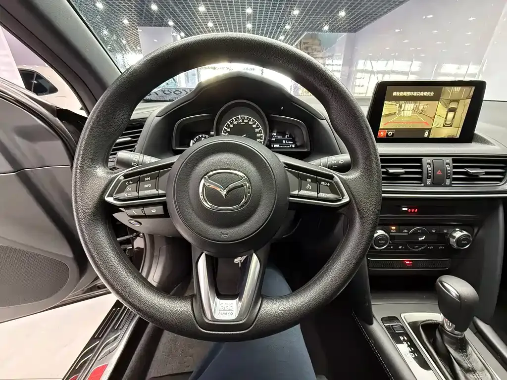 Mazda CX-4 2023 из CN, фото 9