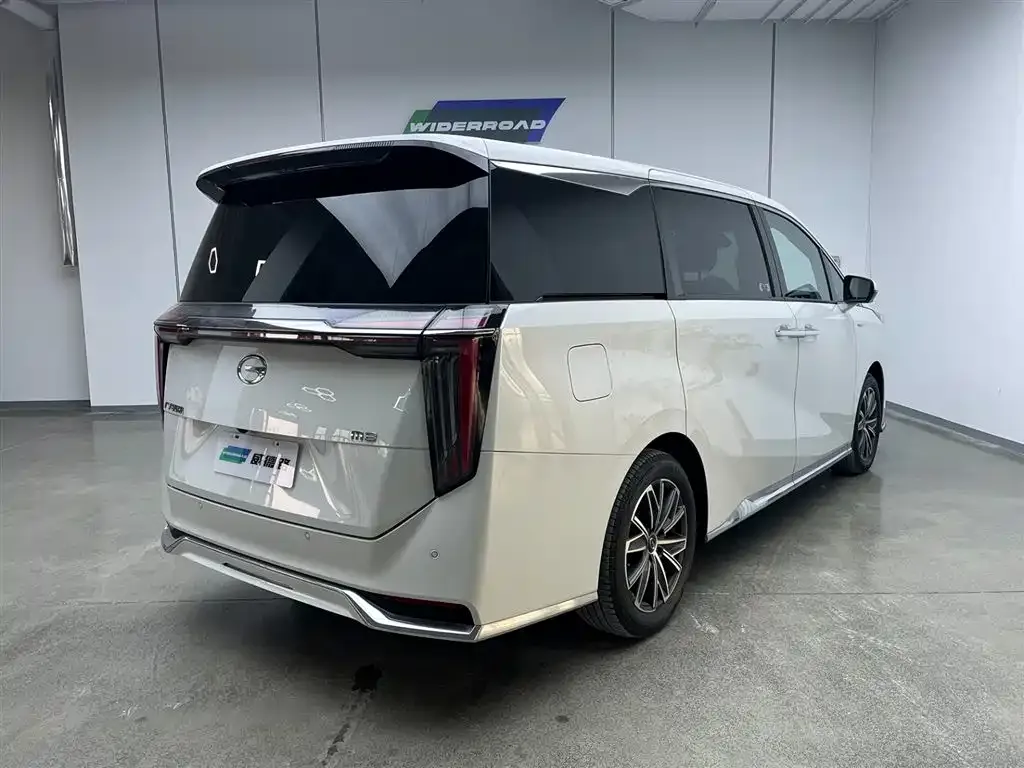 GAC Motor Trumpchi M8 — фото 2
