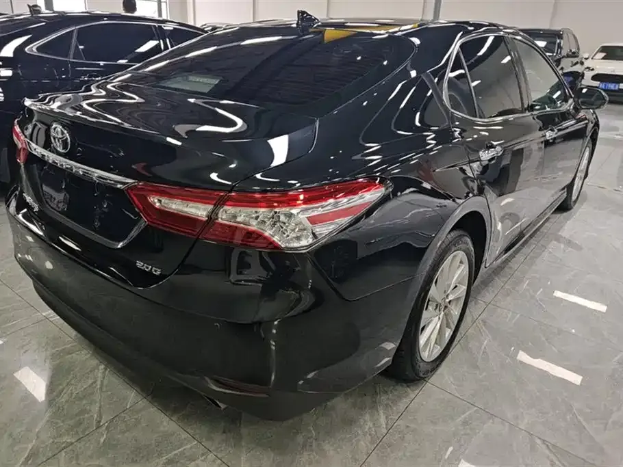 Toyota Camry 2021 из CN, фото 5