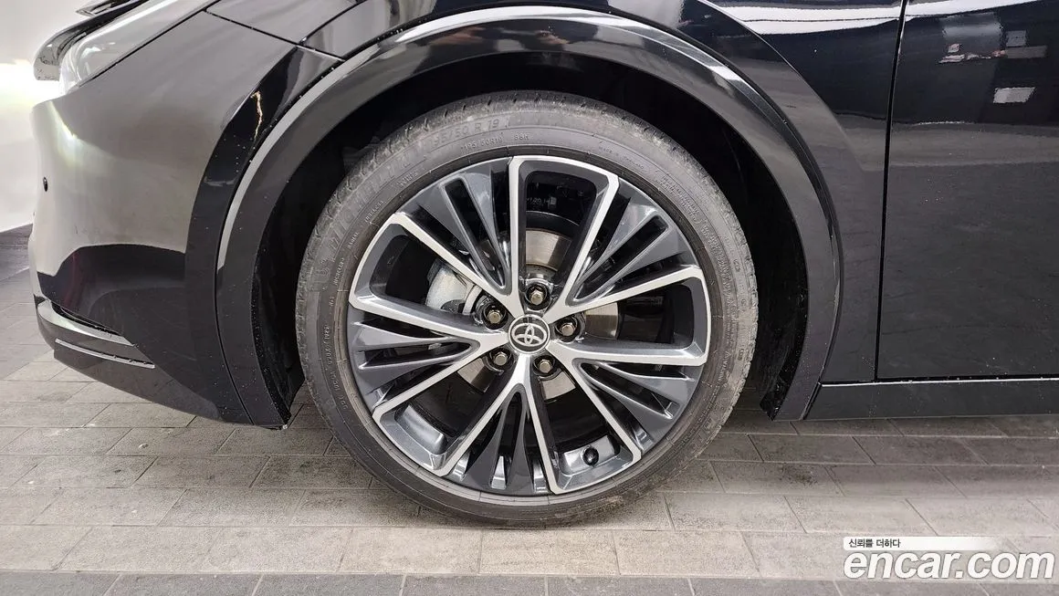 Toyota Prius 2025 из KR, фото 10