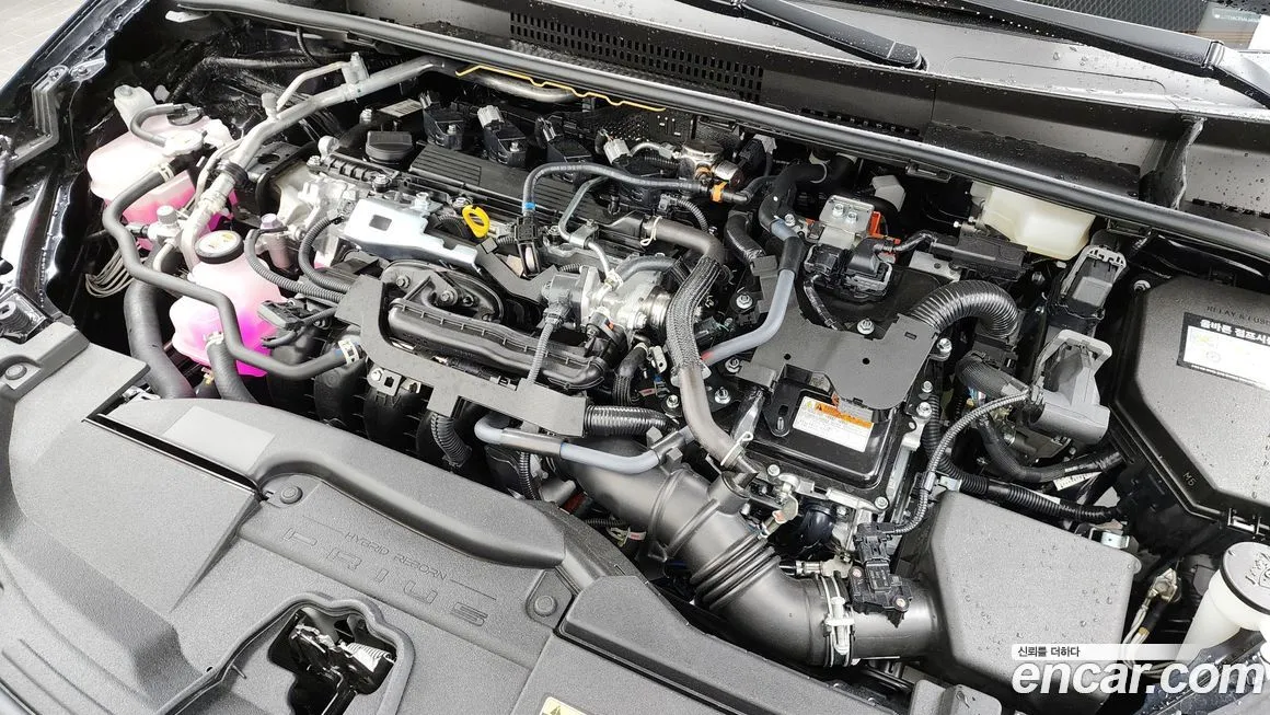 Toyota Prius 2025 из KR, фото 9