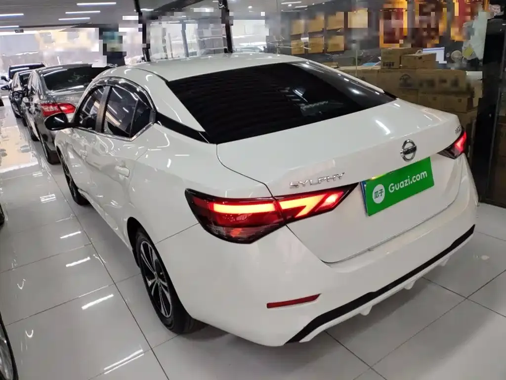 Nissan Sylphy 2022 из CN, фото 2