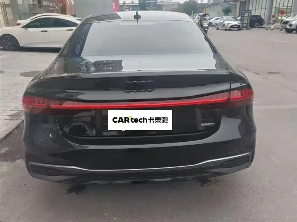 Audi A7L 2024 из CN, фото 3