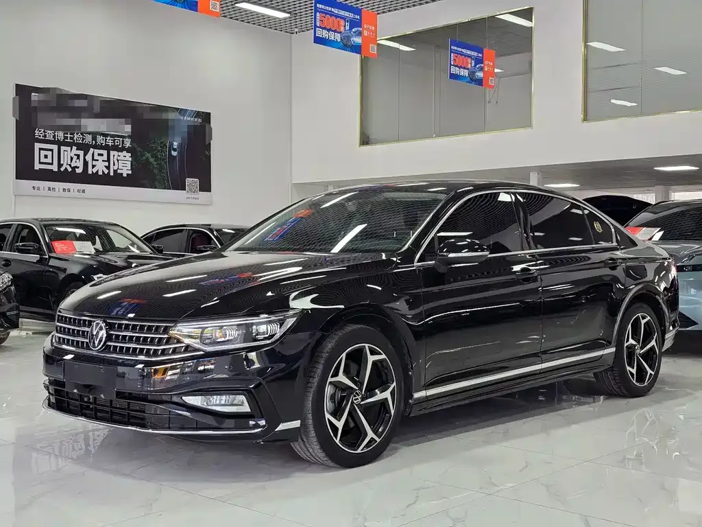 Volkswagen Magotan 2022 из CN, фото 1