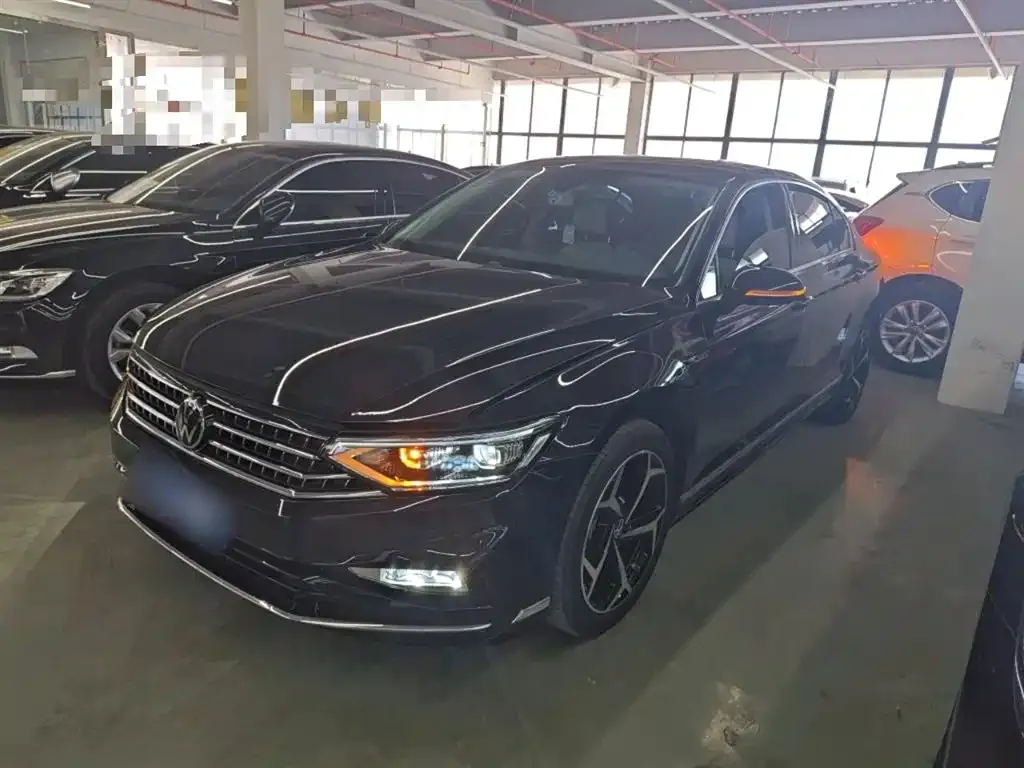 Volkswagen Magotan 2022 из CN, фото 1