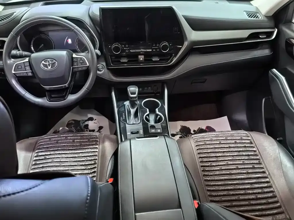 Toyota Highlander 2023 из CN, фото 10