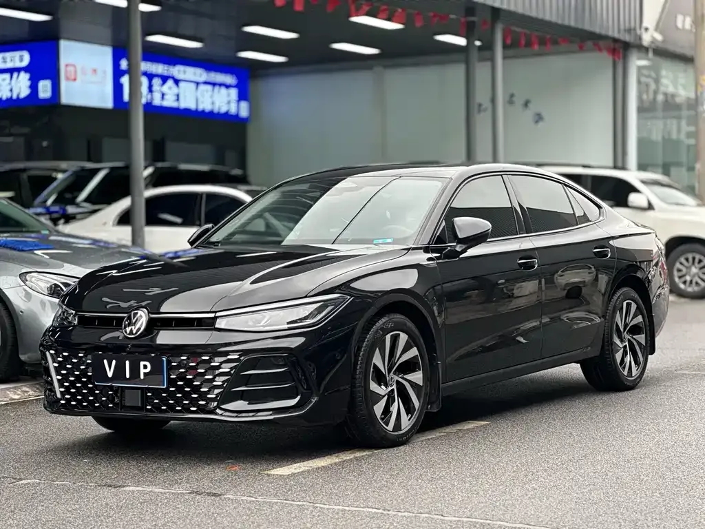 Volkswagen Passat 2025 из CN, фото 1