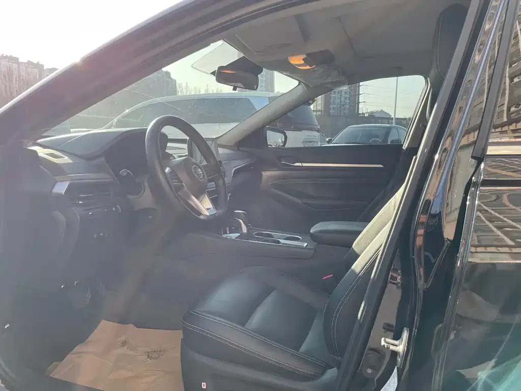 Nissan Teana 2022 из CN, фото 2