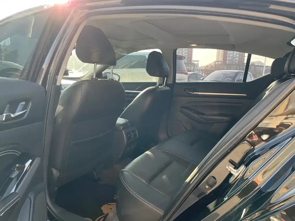 Nissan Teana 2022 из CN, фото 10