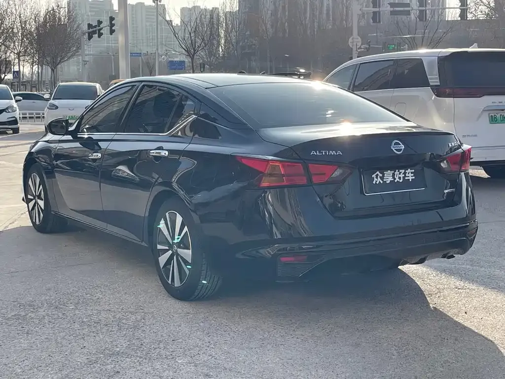 Nissan Teana 2022 из CN, фото 4