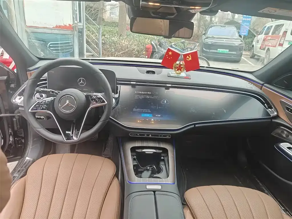 Mercedes-Benz E-Class 2024 из CN, фото 9