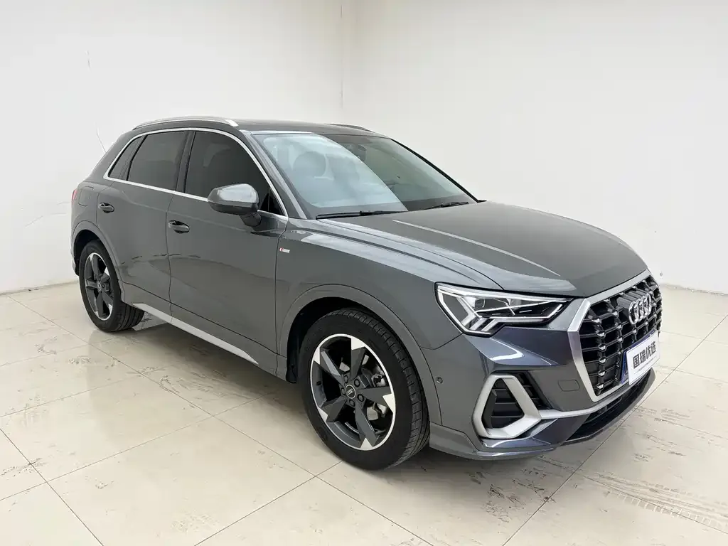Audi Q3 2022 из CN, фото 4
