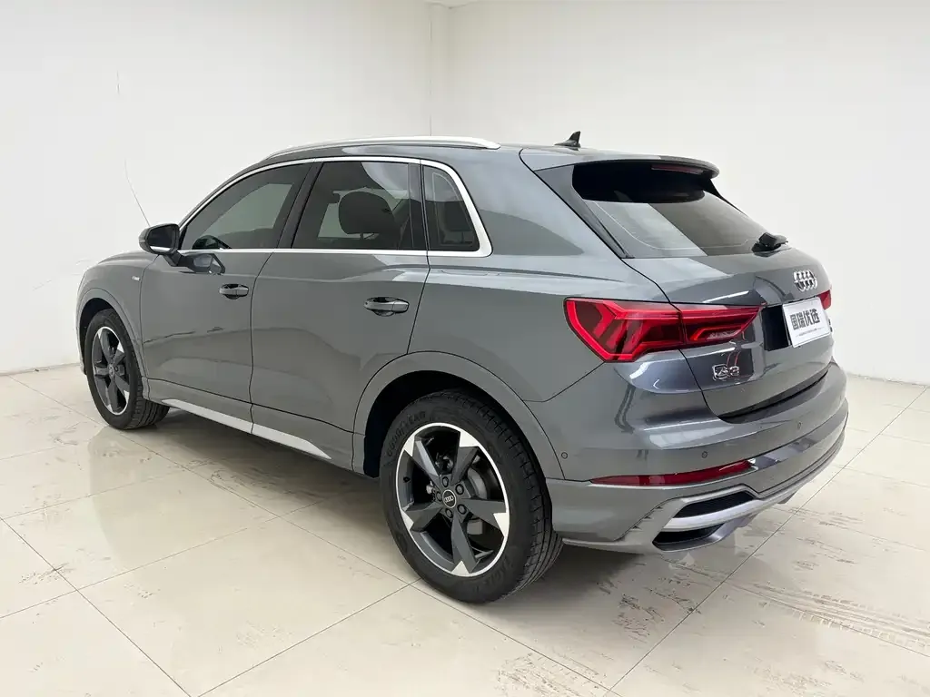 Audi Q3 2022 из CN, фото 7