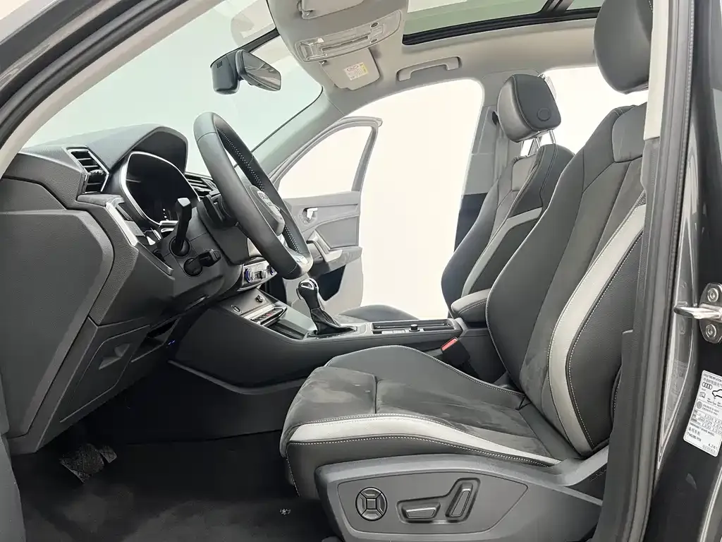 Audi Q3 2022 из CN, фото 9