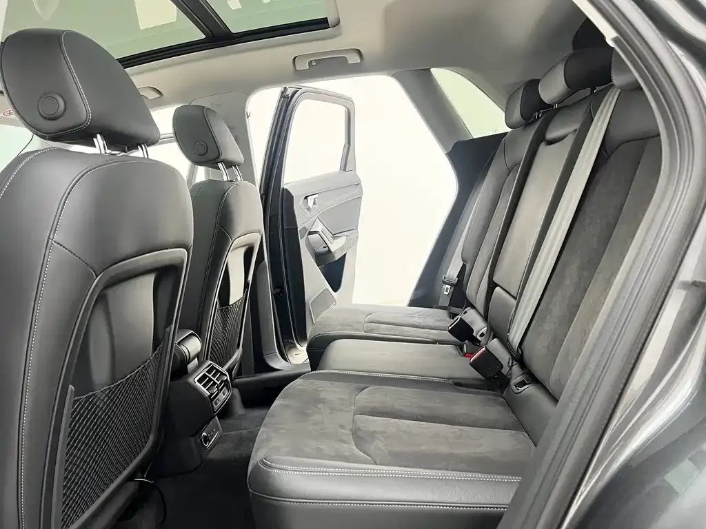Audi Q3 2022 из CN, фото 8