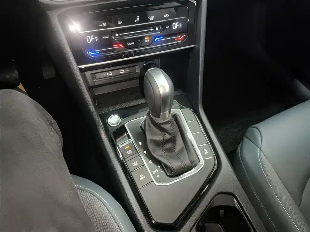 Volkswagen Tharu 2024 из CN, фото 9