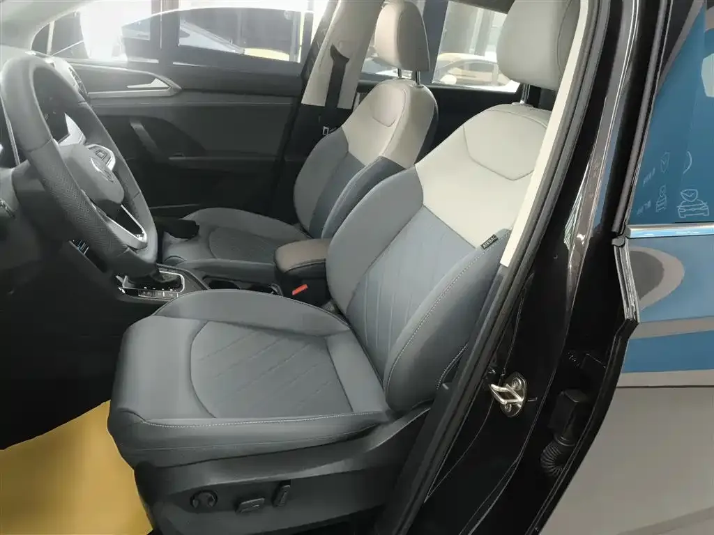 Volkswagen Tharu 2024 из CN, фото 2
