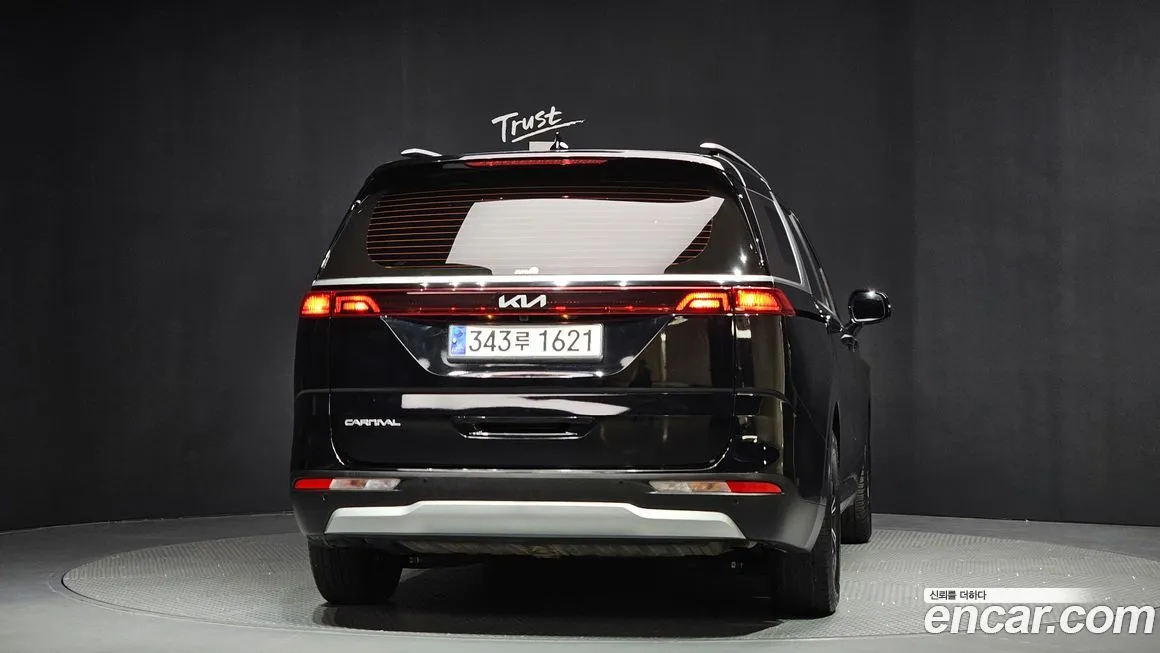 Kia Carnival 2023 из KR, фото 2