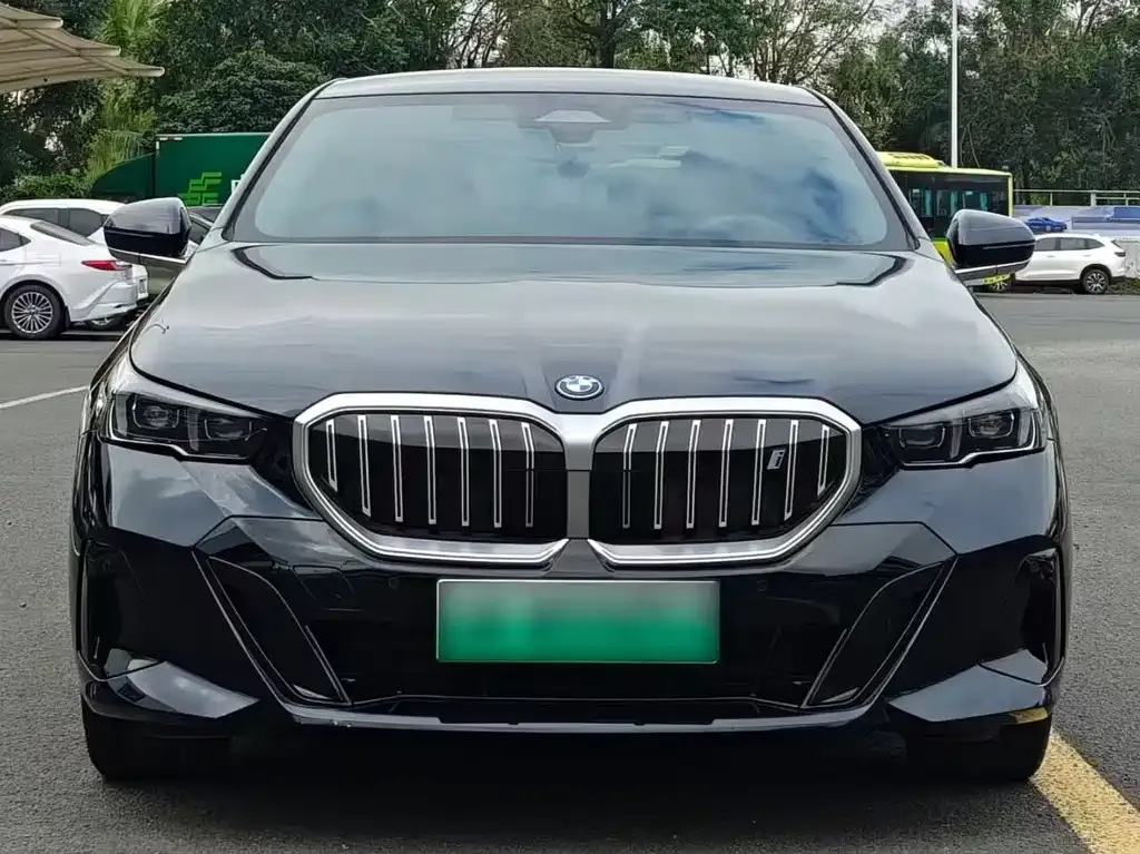 BMW i5 2024 из CN, фото 5