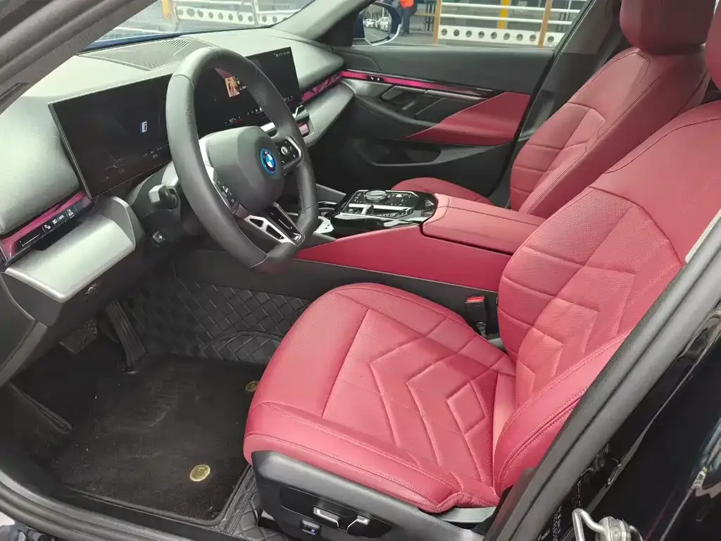 BMW i5 2024 из CN, фото 6