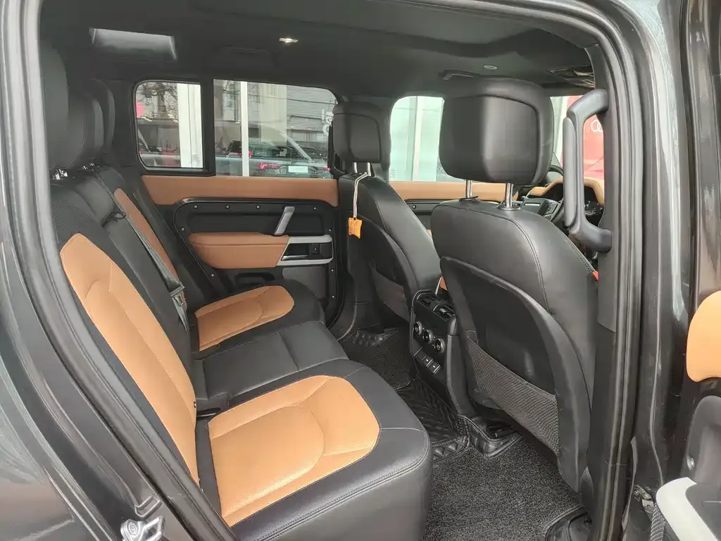 Land Rover Defender — фото 3