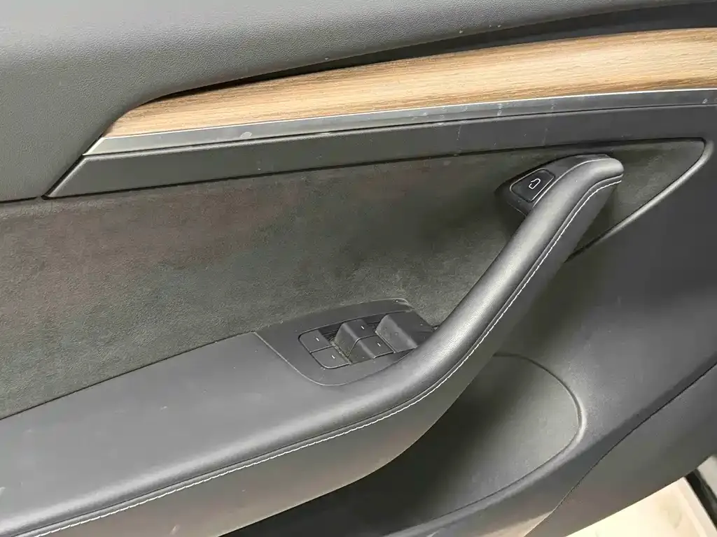 Tesla Model 3 2021 из CN, фото 10