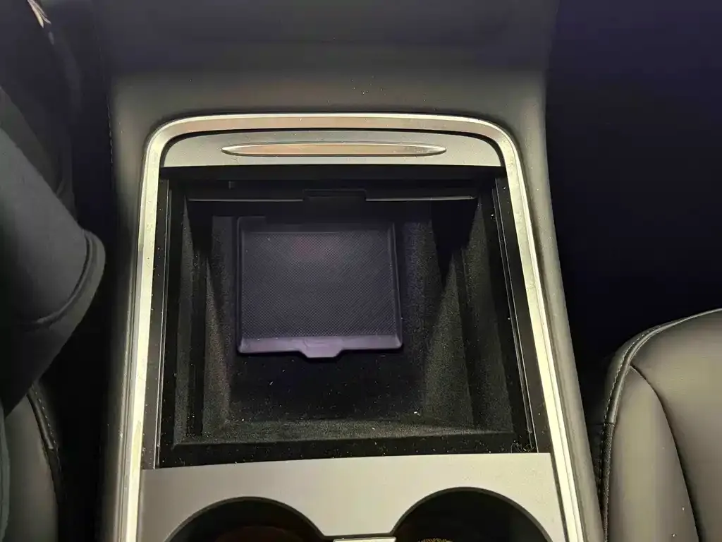 Tesla Model 3 2021 из CN, фото 9