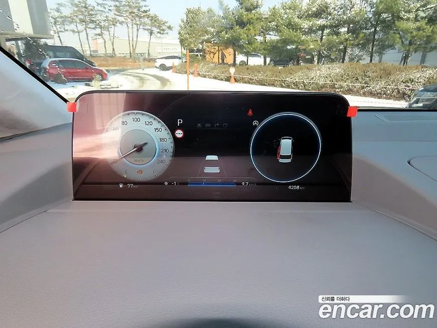 Hyundai Staria — фото 2