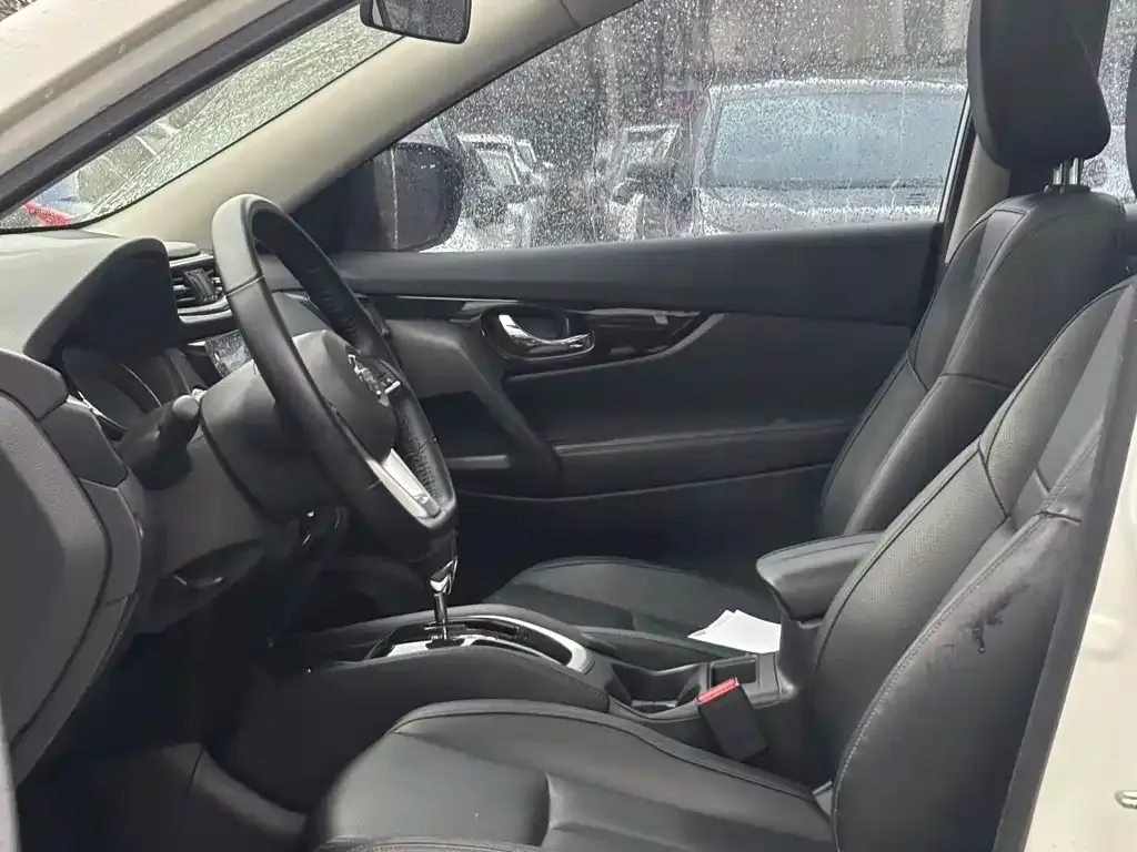 Nissan X-Trail 2025 из CN, фото 7