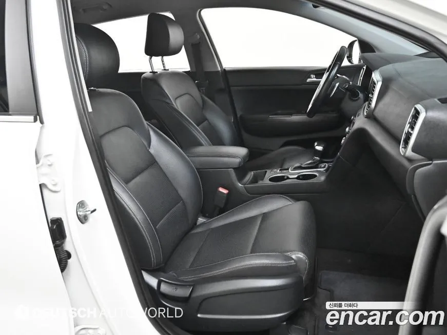 Kia Sportage — фото 10