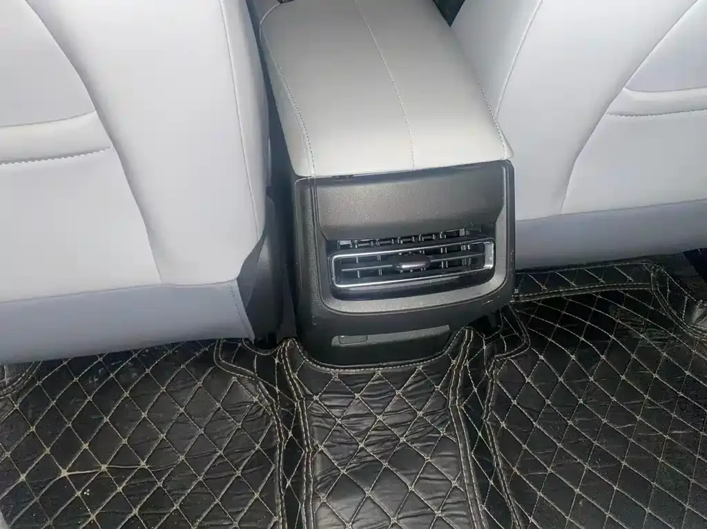 Changan UNI-T 2023 из CN, фото 10