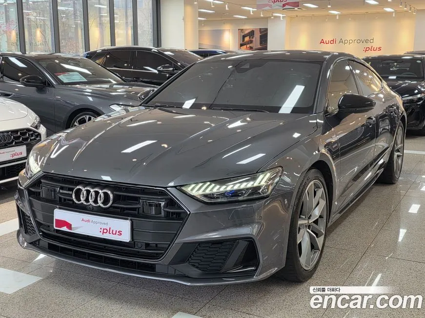 Audi A7 — фото 1