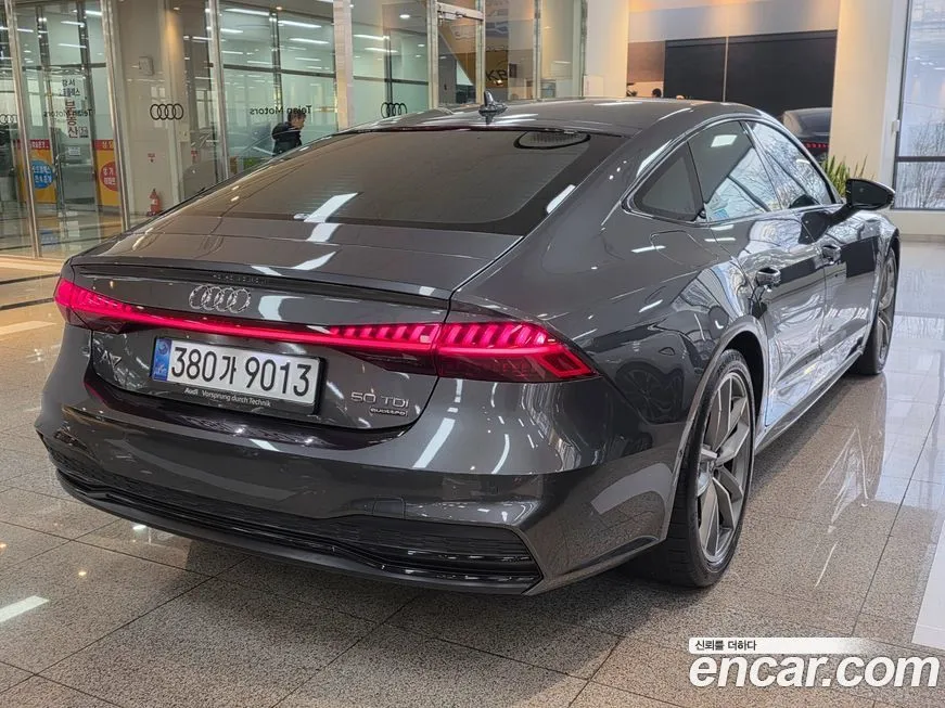 Audi A7 — фото 5