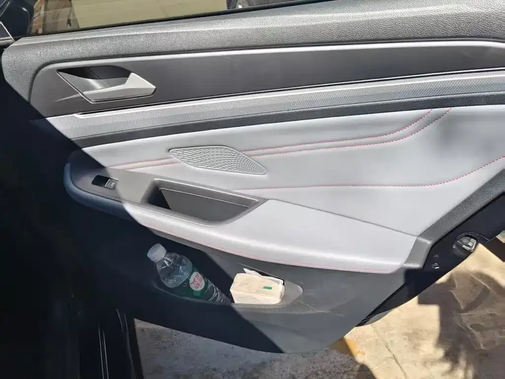 Volkswagen Lamando 2023 из CN, фото 3