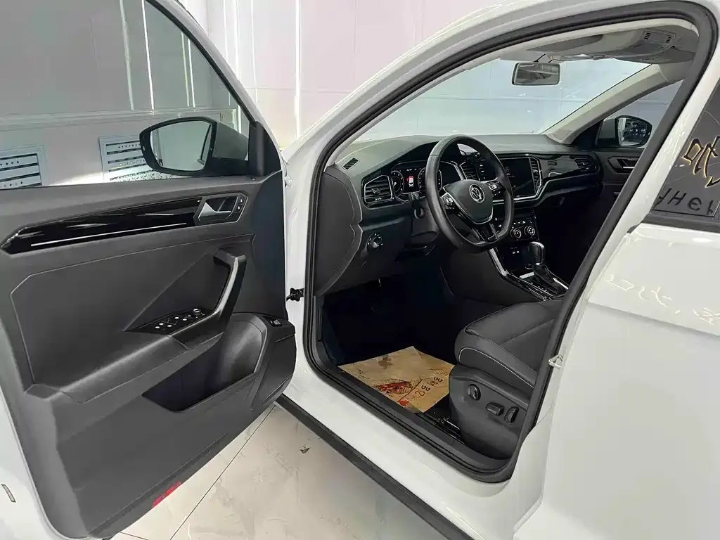 Volkswagen T-Roc 2022 из CN, фото 4