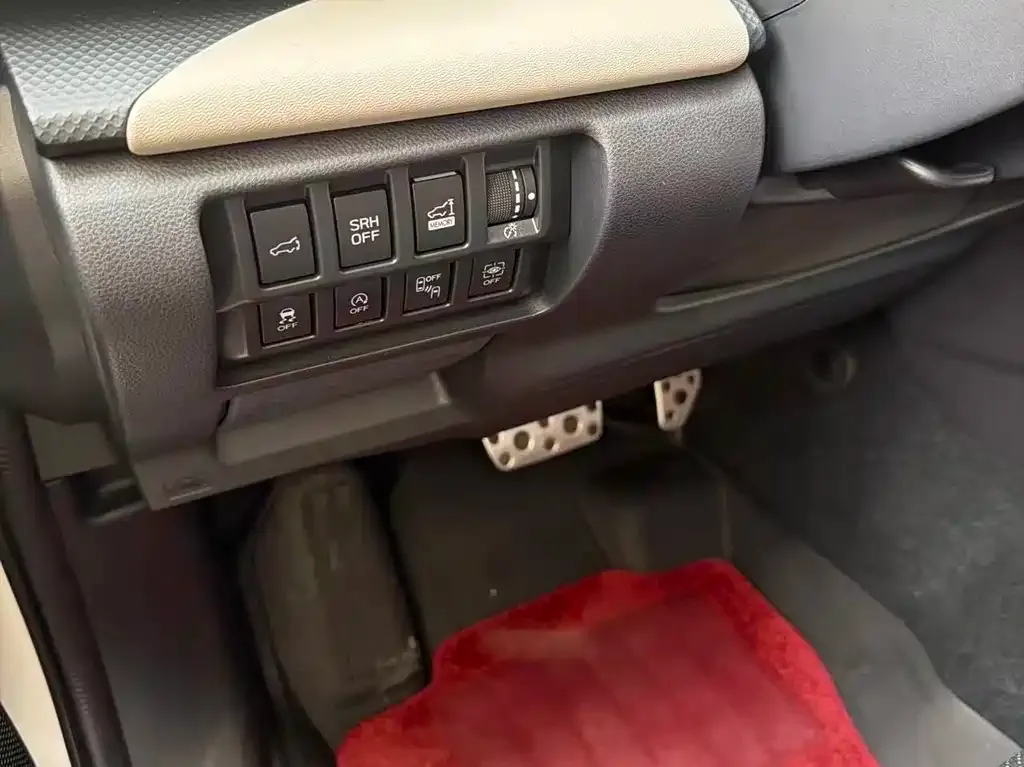 Subaru Forester — фото 2