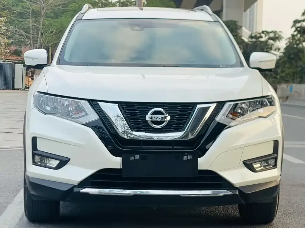 Nissan X-Trail — фото 6