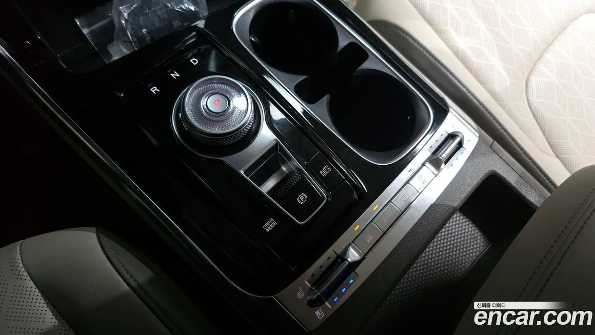 Kia Carnival — фото 4