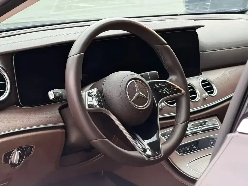 Mercedes-Benz E-Class 2023 из CN, фото 9