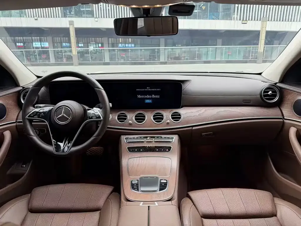 Mercedes-Benz E-Class 2023 из CN, фото 3