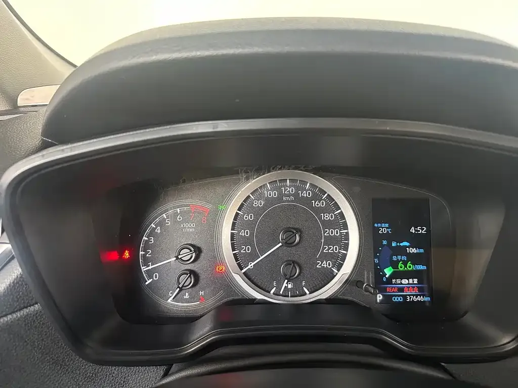 Toyota Corolla Cross 2023 из CN, фото 5